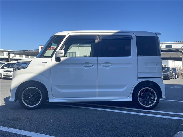 スペーシアカスタム ハイブリッドＧＳ　社外ナビ（ＣＤ　ＤＶＤ　フルセグＴＶ）　バックカメラ　片側パワースライドドア　アイドリングストップ　シートヒーター　ＥＴＣ　社外アルミ　プッシュスタート　スマートキー　ＬＥＤヘッドライト（35枚目）