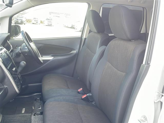 デイズ ハイウェイスター X 社外ディスプレイオーディオ バックカメラ Bluetooth接続 ETC HIDヘッドライト スマートキー 純正14インチアルミホイール アイドリングストップ フォグランプ(13枚目)