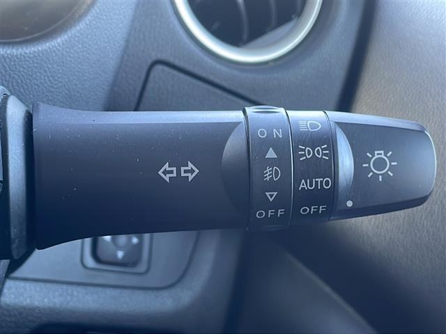 デイズルークス ハイウェイスター Xターボ 純正ナビ 全方位カメラ フルセグテレビ DVD/CD Bluetooth接続 ETC 片側パワースライドドア D席シートヒーター コーナーセンサー LEDヘッドライト スマートキー 純正アルミホイール(6枚目)