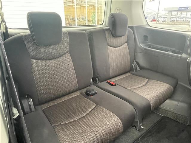 セレナ ハイウェイＳ　Ｓ　ＨＶ　Ａセーフ　純正ナビ　全方位カメラ　フリップダウンモニター　フルセグテレビ　ＤＶＤ／ＣＤ　Ｂｌｕｅｔｏｏｔｈ接続　ＥＴＣ　両側パワースライドドア　コーナーセンサー　クルーズコントロール　スマートキー（12枚目）