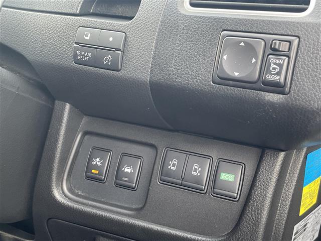 セレナ ハイウェイＳ　Ｓ　ＨＶ　Ａセーフ　純正ナビ　全方位カメラ　フリップダウンモニター　フルセグテレビ　ＤＶＤ／ＣＤ　Ｂｌｕｅｔｏｏｔｈ接続　ＥＴＣ　両側パワースライドドア　コーナーセンサー　クルーズコントロール　スマートキー（35枚目）