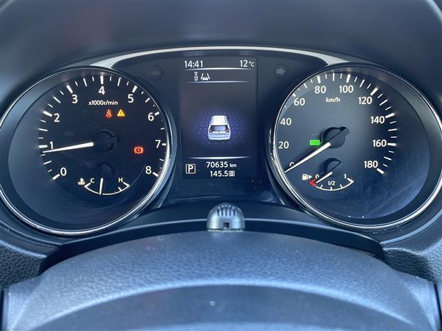 エクストレイル ２０Ｘ　エマージェンシーブレーキパッケージ　純正ナビ（ＣＤ　ＤＶＤ　フルセグＴＶ）　バックカメラ　エマージェンシーブレーキ　シートヒーター　ＥＴＣ　ＬＥＤヘッドライト　アイドリングストップ　プッシュスタート　スマートキー　前後コーナーセンサー（3枚目）