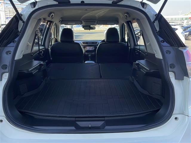 エクストレイル ２０Ｘ　エマージェンシーブレーキパッケージ　純正ナビ（ＣＤ　ＤＶＤ　フルセグＴＶ）　バックカメラ　エマージェンシーブレーキ　シートヒーター　ＥＴＣ　ＬＥＤヘッドライト　アイドリングストップ　プッシュスタート　スマートキー　前後コーナーセンサー（22枚目）