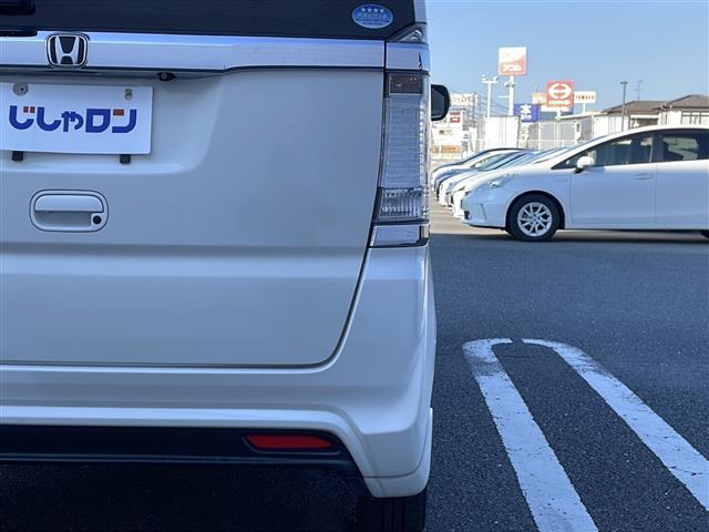Ｎ－ＢＯＸスラッシュ Ｘ　ディスプレイオーディオ（ＣＤ　ＢＴ）　バックカメラ　クルーズコントロール　ハンドルヒーター　シートヒーター　あんしんパッケージ　ＨＩＤヘッドライト　Ｗ＋サイドエアバッグ　カーテンエアバッグ（33枚目）