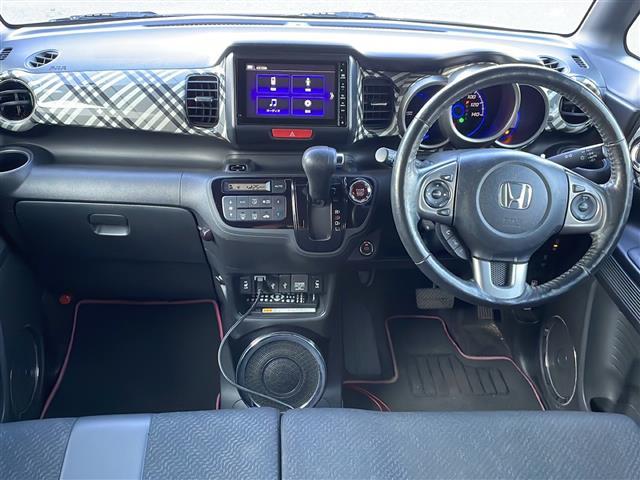 Ｎ－ＢＯＸスラッシュ Ｘ　ディスプレイオーディオ（ＣＤ　ＢＴ）　バックカメラ　クルーズコントロール　ハンドルヒーター　シートヒーター　あんしんパッケージ　ＨＩＤヘッドライト　Ｗ＋サイドエアバッグ　カーテンエアバッグ（37枚目）