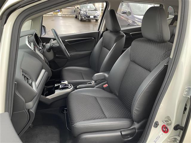 フィットハイブリッド Lパッケージ 純正ナビ Bカメラ ETC レーダーB クルコン(12枚目)