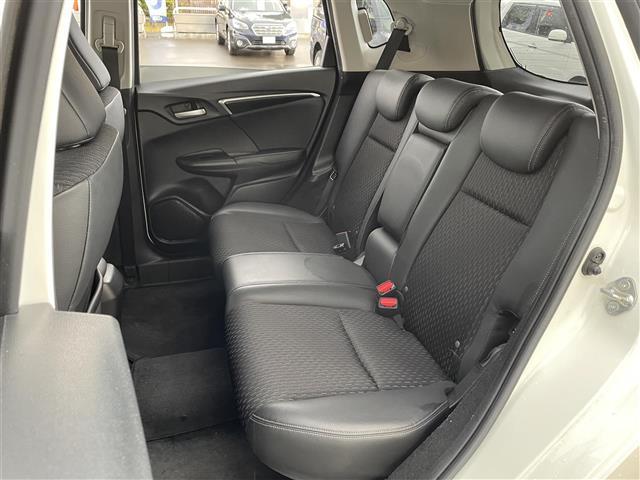 フィットハイブリッド Lパッケージ 純正ナビ Bカメラ ETC レーダーB クルコン(16枚目)