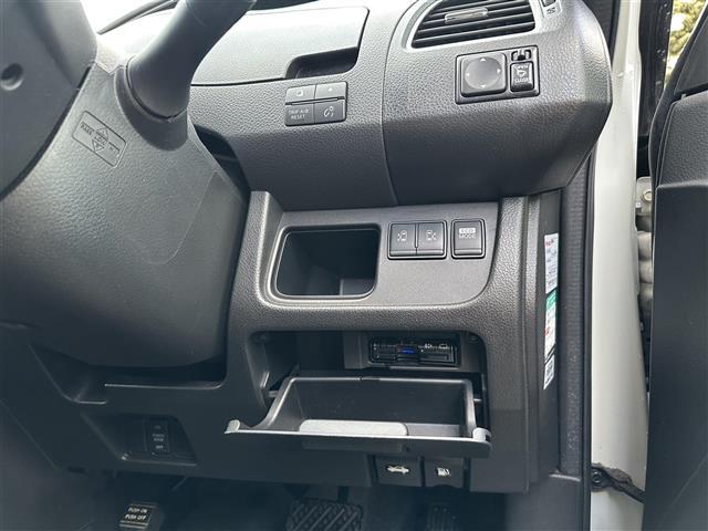 セレナ ハイウェイスター Vエアロモード 純正ナビ Bカメラ ETC クルコン Wパワスラ(25枚目)