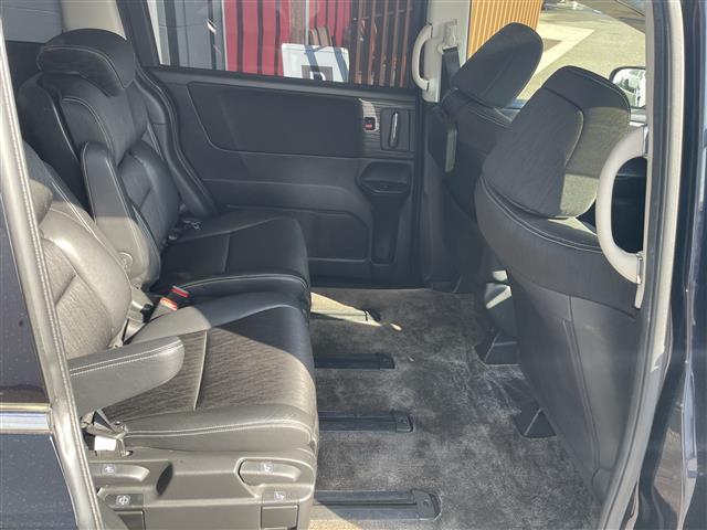 オデッセイ アブソルート　純正ナビ（ＣＤ・ＤＶＤ・ＢＴ接続可）／フルセグテレビ／バックカメラ／ＥＴＣ／両側パワースライドドア／クルーズコントロール／ＬＥＤヘッドライト（21枚目）