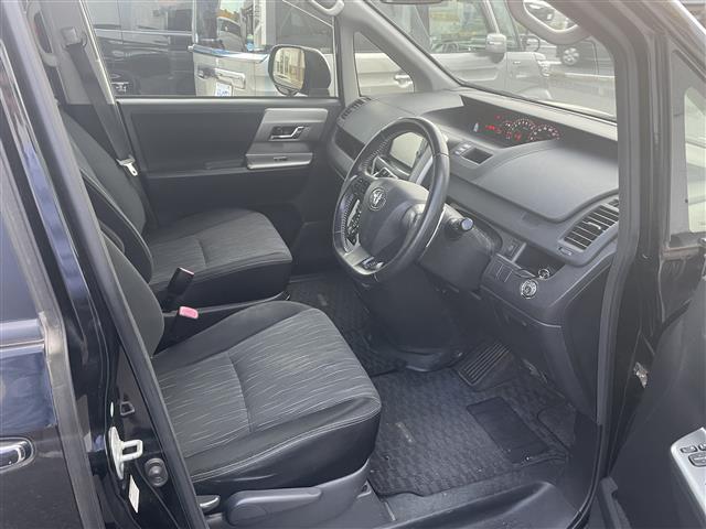 ヴォクシー ZS 煌II(28枚目)