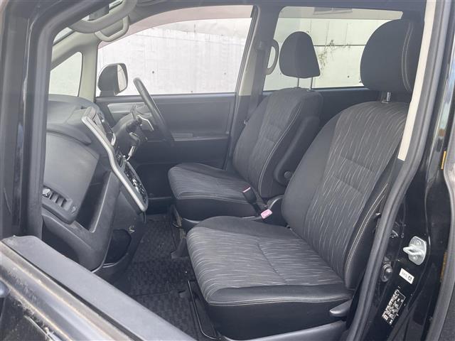 ヴォクシー ZS 煌II(30枚目)