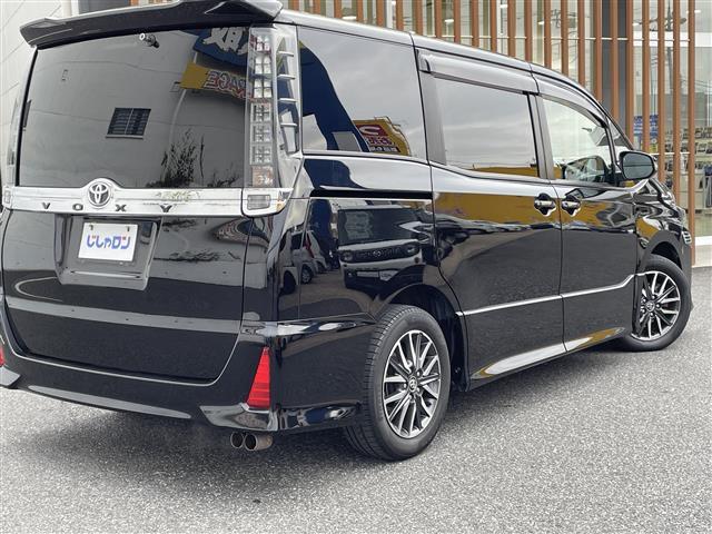 ヴォクシー ＺＳ（4枚目）