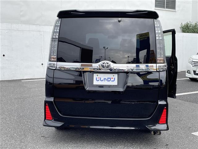 ヴォクシー ＺＳ（9枚目）