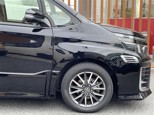 ヴォクシー ＺＳ（12枚目）