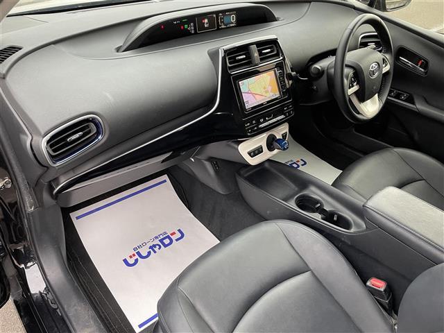 プリウス Ｓツーリングセレクション　社外ＳＤナビ／Ｂｌｕｅｔｏｏｔｈ／プリクラッシュセーフティ／クルーズコントロール／レーンキープアシスト／シートヒーター／バックカメラ／ＥＴＣ／スマートキー／プッシュスタート（29枚目）