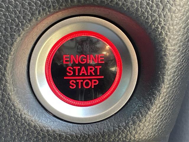 Ｎ－ＢＯＸ Ｇ・Ｌホンダセンシング　パワースライドドア　ＳＤナビ　ワンセグ　バックカメラ　ＥＴＣ　ブレーキアシスト　レーンキープアシスト　ＬＥＤヘッドライト（18枚目）