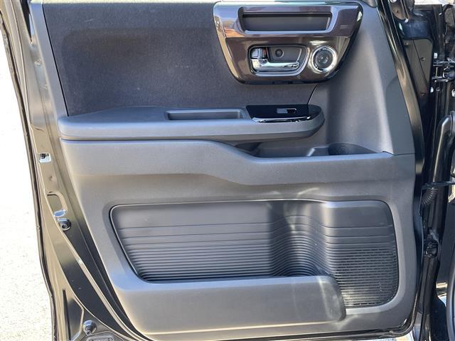 Ｎ－ＢＯＸ Ｇ・Ｌホンダセンシング　パワースライドドア　ＳＤナビ　ワンセグ　バックカメラ　ＥＴＣ　ブレーキアシスト　レーンキープアシスト　ＬＥＤヘッドライト（30枚目）