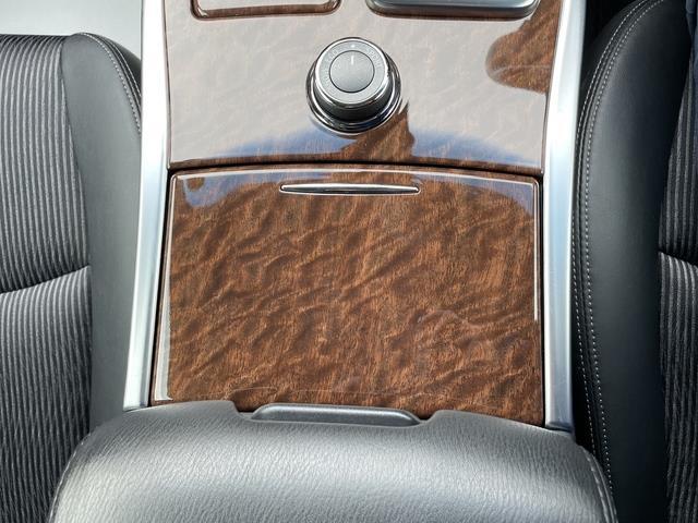 フーガ ２５０ＧＴ　Ａパッケージ　純正ナビ／Ｂｌｕｅｔｏｏｔｈ／クルーズコントロール／全方位カメラ／ハーフレザー／パワーシート／ＥＴＣ／スマートキー／プッシュスタート／純正１８インチＡＷ（23枚目）