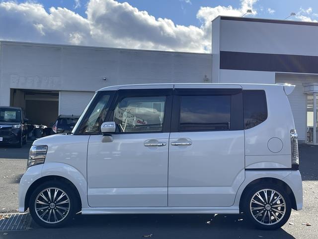 Ｎ－ＢＯＸカスタム Ｇ・ターボＬパッケージ　ＳＤナビ／Ｂｌｕｅｔｏｏｔｈ／両側パワースライドドア／バックカメラ／ハーフレザーシート／プッシュスタート／ＭＴモード付ＡＴ／スマートキー／（5枚目）