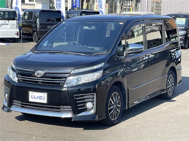 ヴォクシー ＺＳ　煌　両側パワースライドドア　メモリナビ　後席モニター　フルセグ　Ｂｌｕｅｔｏｏｔｈ　バックカメラ　ＣＤ／ＤＶＤ　ビルトインＥＴＣ　前後ドラレコ　ＡＳＳＵＲＡレーダー　ＬＥＤヘッドライト（4枚目）
