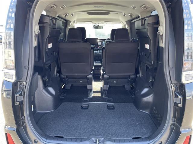 ヴォクシー ＺＳ　煌　両側パワースライドドア　メモリナビ　後席モニター　フルセグ　Ｂｌｕｅｔｏｏｔｈ　バックカメラ　ＣＤ／ＤＶＤ　ビルトインＥＴＣ　前後ドラレコ　ＡＳＳＵＲＡレーダー　ＬＥＤヘッドライト（32枚目）