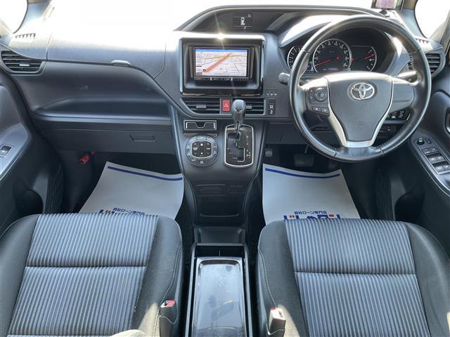 ヴォクシー ＺＳ　煌　両側パワースライドドア　メモリナビ　後席モニター　フルセグ　Ｂｌｕｅｔｏｏｔｈ　バックカメラ　ＣＤ／ＤＶＤ　ビルトインＥＴＣ　前後ドラレコ　ＡＳＳＵＲＡレーダー　ＬＥＤヘッドライト（41枚目）