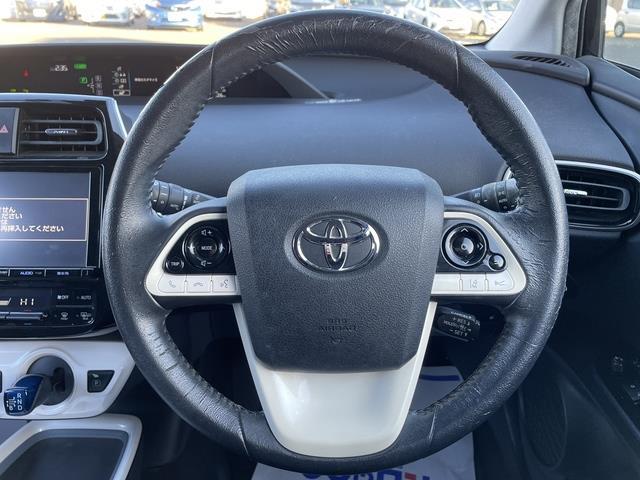 プリウス A 純正ナビ/フルセグ/Bluetooth/TRDエアロ/クルーズコントロール/バックカメラ/ETC/LED/スマートキー/パーキングアシスト(9枚目)