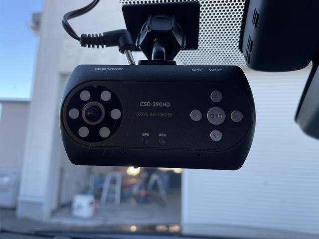 プリウス A 純正ナビ/フルセグ/Bluetooth/TRDエアロ/クルーズコントロール/バックカメラ/ETC/LED/スマートキー/パーキングアシスト(24枚目)