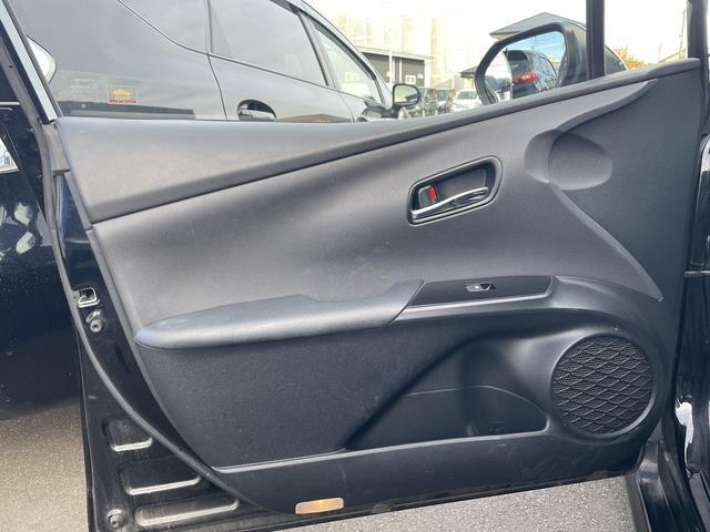 プリウス A 純正ナビ/フルセグ/Bluetooth/TRDエアロ/クルーズコントロール/バックカメラ/ETC/LED/スマートキー/パーキングアシスト(30枚目)