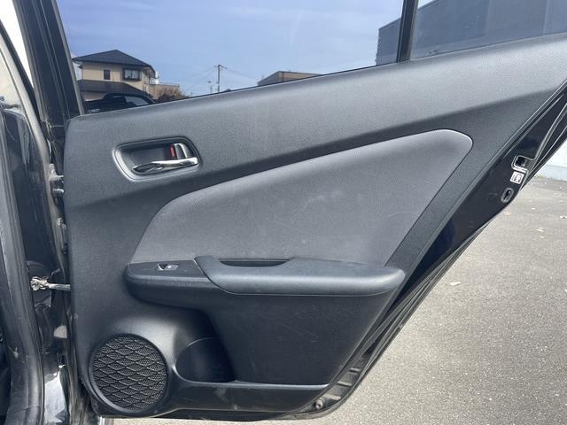 プリウス A 純正ナビ/フルセグ/Bluetooth/TRDエアロ/クルーズコントロール/バックカメラ/ETC/LED/スマートキー/パーキングアシスト(33枚目)