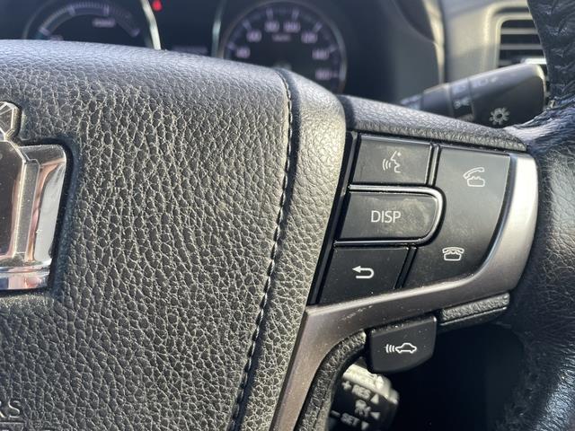 クラウンハイブリッド アスリートS 純正ナビ/Bluetooth/アラウンドビューモニター/パワーシート/シートヒーター/ステアリングヒーター/ETC/インテリジェントクリアランスソナー(12枚目)