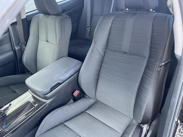 クラウンハイブリッド アスリートS 純正ナビ/Bluetooth/アラウンドビューモニター/パワーシート/シートヒーター/ステアリングヒーター/ETC/インテリジェントクリアランスソナー(31枚目)