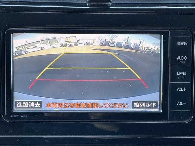 プリウス Ｓ　純正ＳＤナビ／Ｂｕｌｅｔｏｏｔｈ／バックカメラ／フルセグ／プッシュスタート／スマートキー／ＥＴＣ／ＬＥＤヘッドライト（17枚目）