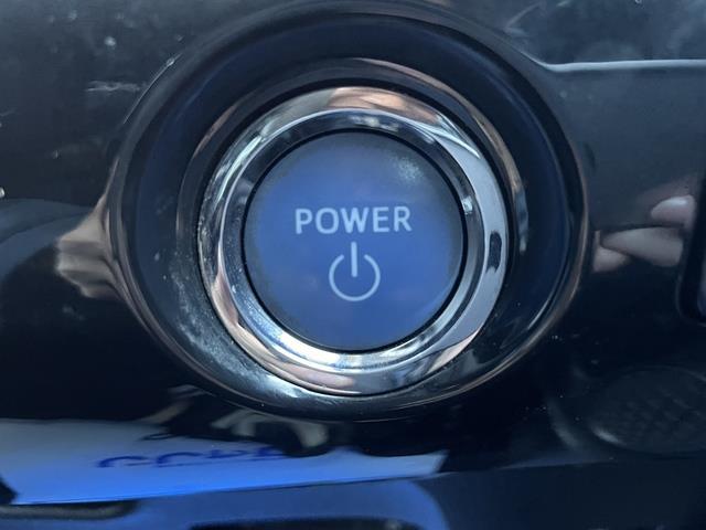 プリウス Ｓ　純正ＳＤナビ／Ｂｕｌｅｔｏｏｔｈ／バックカメラ／フルセグ／プッシュスタート／スマートキー／ＥＴＣ／ＬＥＤヘッドライト（21枚目）