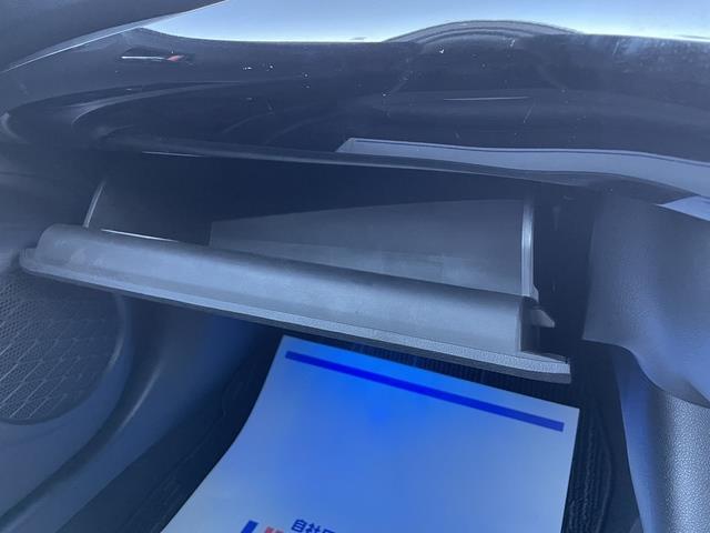 プリウス Ｓ　純正ＳＤナビ／Ｂｕｌｅｔｏｏｔｈ／バックカメラ／フルセグ／プッシュスタート／スマートキー／ＥＴＣ／ＬＥＤヘッドライト（25枚目）