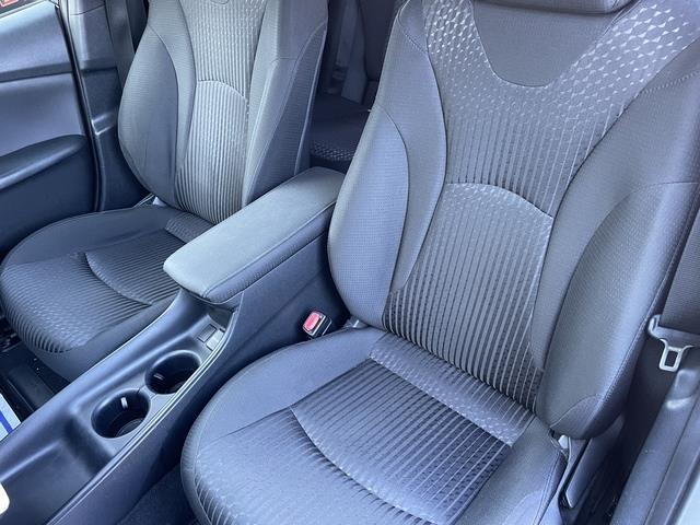 プリウス Ｓ　純正ＳＤナビ／Ｂｕｌｅｔｏｏｔｈ／バックカメラ／フルセグ／プッシュスタート／スマートキー／ＥＴＣ／ＬＥＤヘッドライト（31枚目）