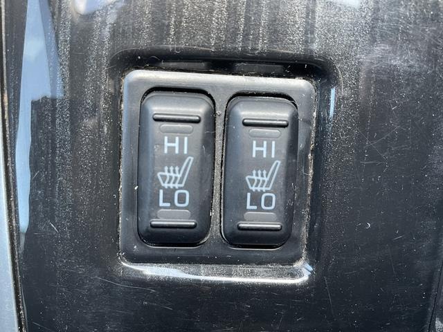 アウトランダーＰＨＥＶ Ｇナビパッケージ　純正ナビ／フルセグＴＶ／４ＷＤ／クルーズコントロール／マルチアラウンドモニター／ハーフレザー／衝突軽減システム／ＬＥＤ（22枚目）