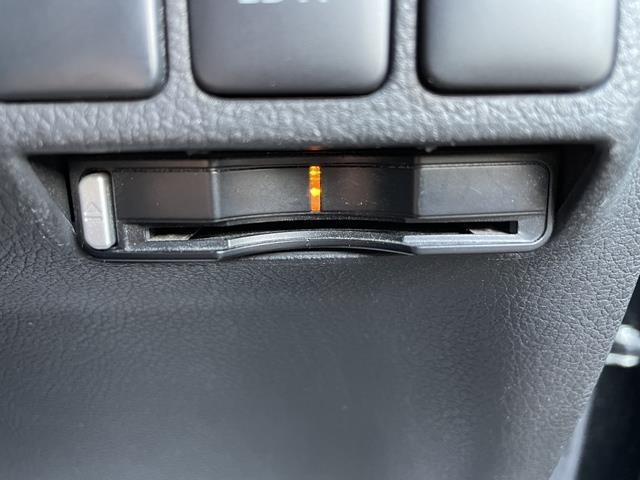 アウトランダーＰＨＥＶ Ｇナビパッケージ　純正ナビ／フルセグＴＶ／４ＷＤ／クルーズコントロール／マルチアラウンドモニター／ハーフレザー／衝突軽減システム／ＬＥＤ（26枚目）