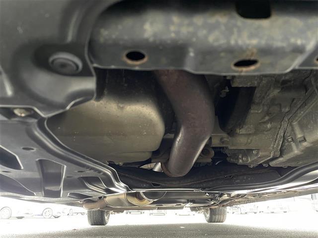 オデッセイ アブソルート　パワースライドドア　ＳＤナビ　フルセグ　Ｂｌｕｅｔｏｏｔｈ　バックカメラ　ＣＤ／ＤＶＤ　クルコン　ＥＴＣ　ＬＥＤヘッドライト（7枚目）