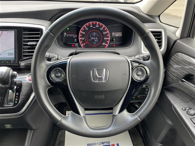 オデッセイ アブソルート　パワースライドドア　ＳＤナビ　フルセグ　Ｂｌｕｅｔｏｏｔｈ　バックカメラ　ＣＤ／ＤＶＤ　クルコン　ＥＴＣ　ＬＥＤヘッドライト（9枚目）