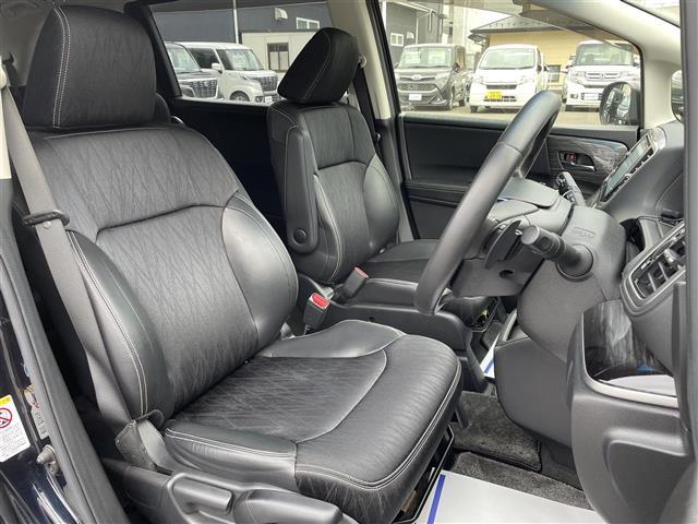 オデッセイ アブソルート　パワースライドドア　ＳＤナビ　フルセグ　Ｂｌｕｅｔｏｏｔｈ　バックカメラ　ＣＤ／ＤＶＤ　クルコン　ＥＴＣ　ＬＥＤヘッドライト（23枚目）