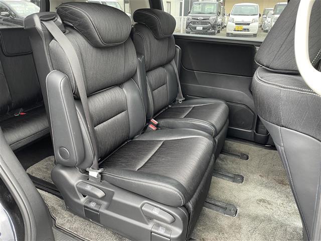 オデッセイ アブソルート　パワースライドドア　ＳＤナビ　フルセグ　Ｂｌｕｅｔｏｏｔｈ　バックカメラ　ＣＤ／ＤＶＤ　クルコン　ＥＴＣ　ＬＥＤヘッドライト（30枚目）