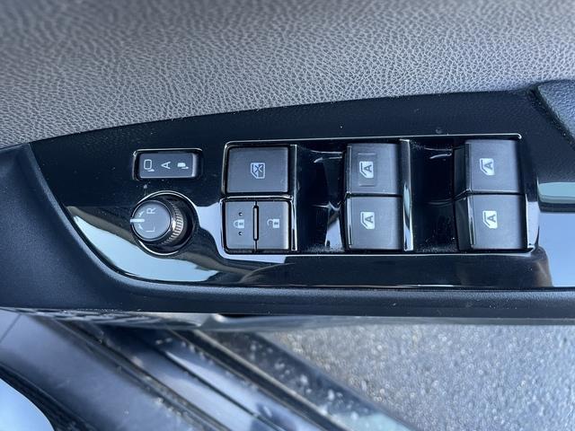 プリウス S サンルーフ SDナビ フルセグ Bluetooth バックカメラ クルコン TSS ETC LEDヘッドライト(25枚目)