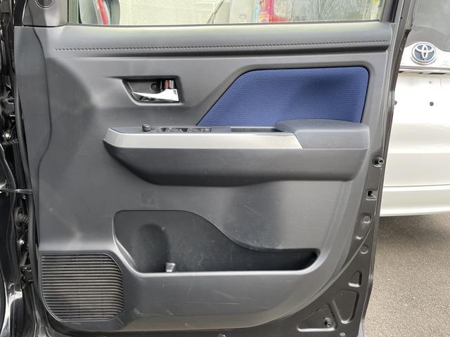 タンク カスタムＧ　Ｓ　両側パワースライドドア　ＳＤナビ　フルセグ　Ｂｌｕｅｔｏｏｔｈ　ＣＤ／ＤＶＤ　バックカメラ　クルコン　シートヒーター　ＬＥＤヘッドライト（33枚目）