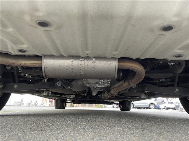 セレナ ハイウェイスター　Ｖセレクション＋セーフティ　Ａセフ　衝突軽減システム　両側パワースライドドア　アラウンドビューモニター　純正ナビ　ＣＤ／ＤＶＤ／フルセグ／Ｂｌｕｅｔｏｏｔｈ／ＳＤ　プッシュスタート　スマートキー　ＬＥＤヘッドライト　オートライト（32枚目）