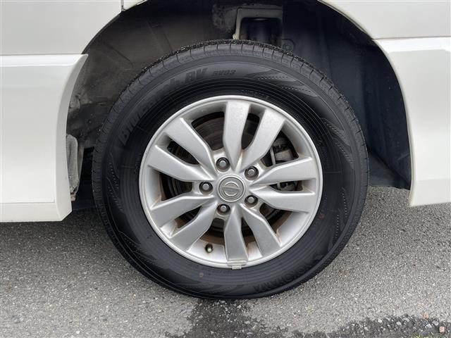 セレナ ハイウェイスター　Ｖセレクション＋セーフティ　Ａセフ　衝突軽減システム　両側パワースライドドア　アラウンドビューモニター　純正ナビ　ＣＤ／ＤＶＤ／フルセグ／Ｂｌｕｅｔｏｏｔｈ／ＳＤ　プッシュスタート　スマートキー　ＬＥＤヘッドライト　オートライト（35枚目）