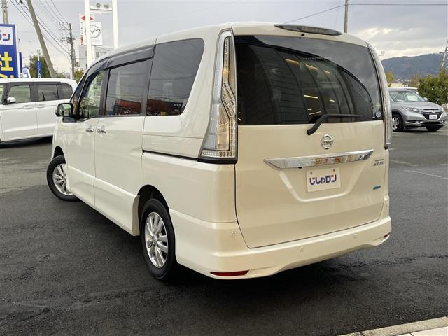 セレナ ハイウェイスター　Ｖセレクション＋セーフティ　Ａセフ　衝突軽減システム　両側パワースライドドア　アラウンドビューモニター　純正ナビ　ＣＤ／ＤＶＤ／フルセグ／Ｂｌｕｅｔｏｏｔｈ／ＳＤ　プッシュスタート　スマートキー　ＬＥＤヘッドライト　オートライト（39枚目）