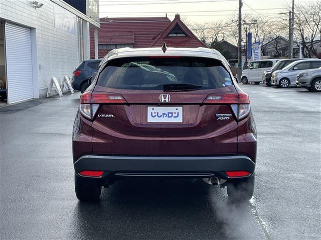 ヴェゼル ハイブリッドＸ　衝突軽減システム　社外ナビ　ＣＤ／ＤＶＤ／フルセグ／Ｂｌｕｅｔｏｏｔｈ　クルーズコントロール　プッシュスタート　スマートキー　ＬＥＤヘッドライト　フォグライト　オートライト　革巻きステアリング（24枚目）