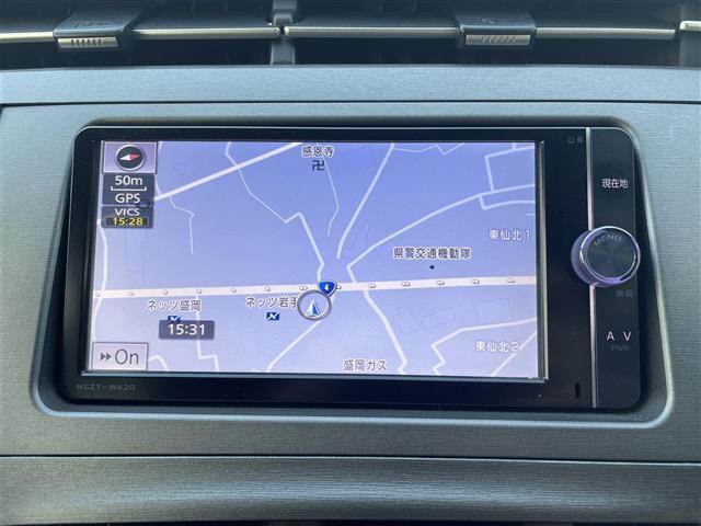プリウス S 純正ナビ CD/DVD/フルセグ/Bluetooth/SD プッシュスタート スマートキー スペアキー HIDヘッドライト オートライト フォグライト ステアリングスイッチ バックカメラ(3枚目)