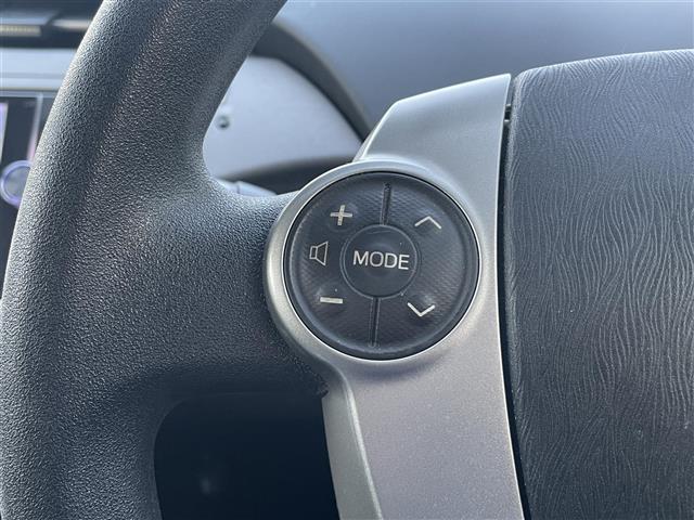 プリウス S 純正ナビ CD/DVD/フルセグ/Bluetooth/SD プッシュスタート スマートキー スペアキー HIDヘッドライト オートライト フォグライト ステアリングスイッチ バックカメラ(10枚目)